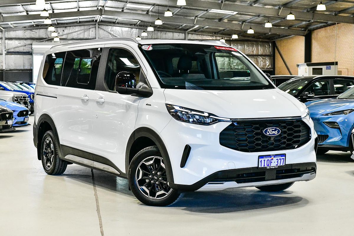 2024 Ford Tourneo Active AV SWB