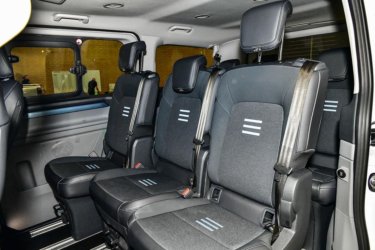 2024 Ford Tourneo Active AV SWB