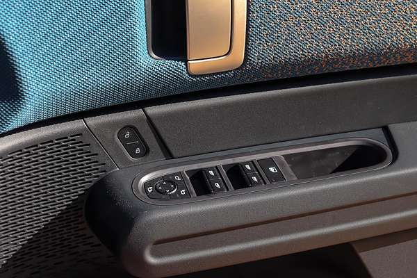 2024 MINI Countryman SE Favoured U25