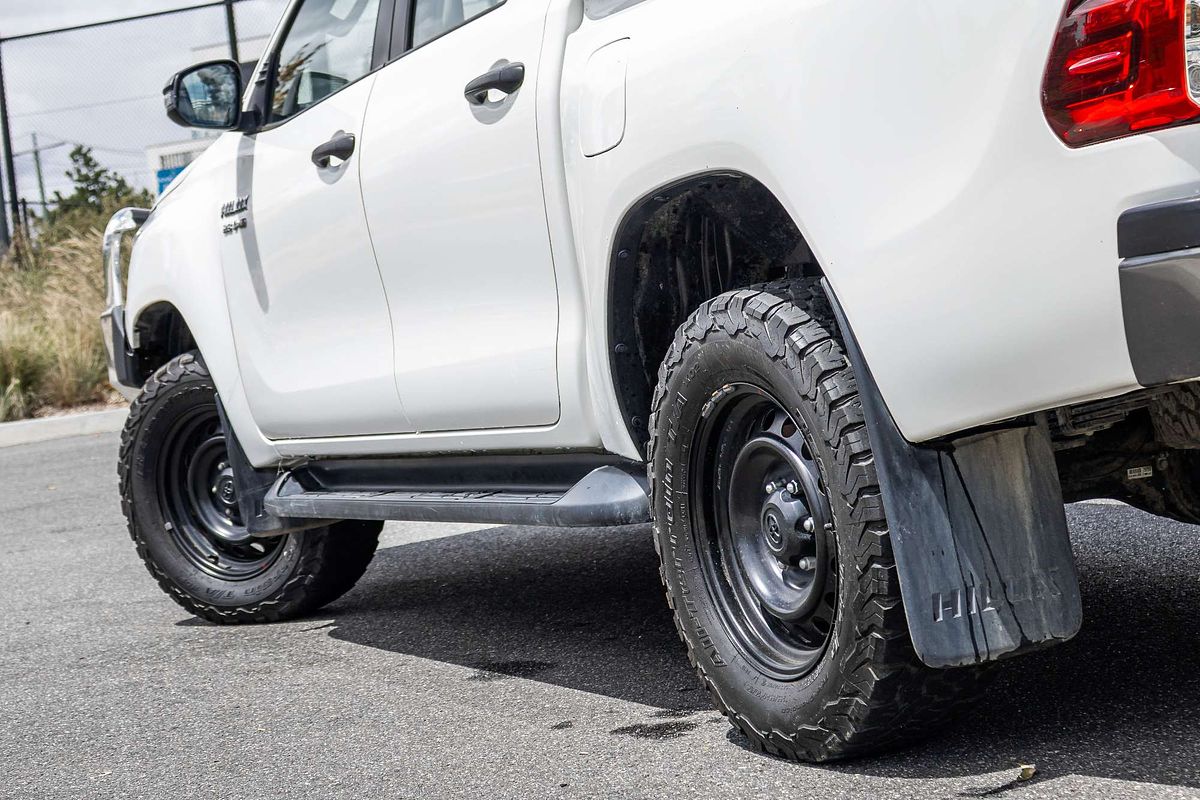 2022 Toyota Hilux SR GUN126R