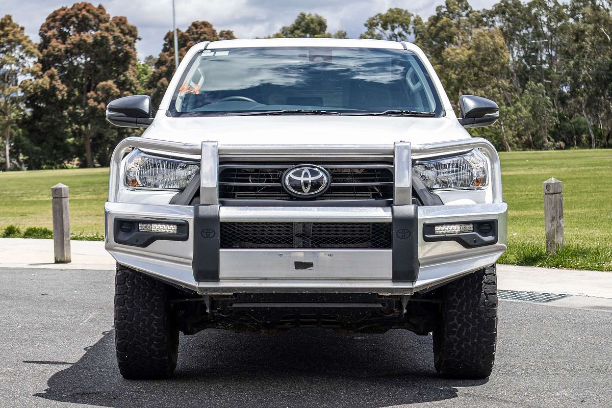 2022 Toyota Hilux SR GUN126R