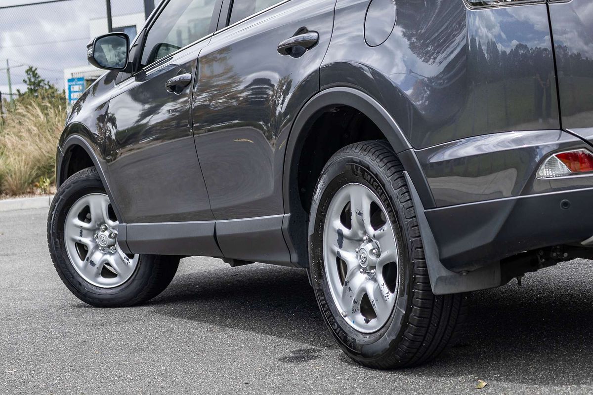 2017 Toyota RAV4 GX ZSA42R