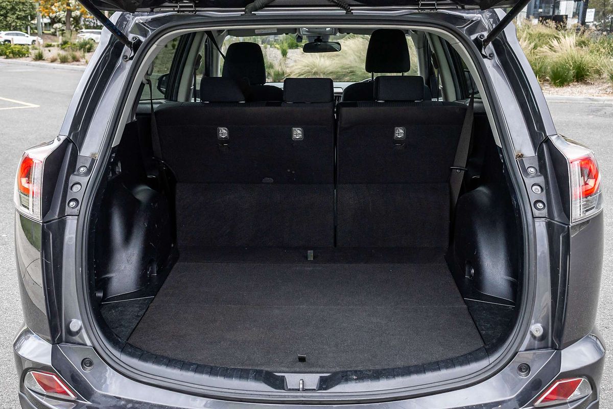 2017 Toyota RAV4 GX ZSA42R