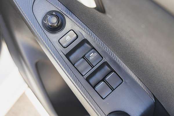 2015 Mazda 2 Genki DJ Series