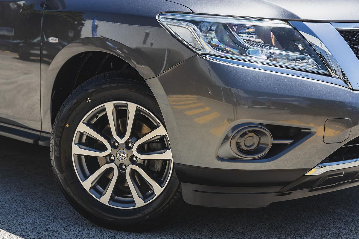 2016 Nissan Pathfinder ST R52