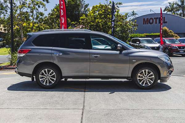 2016 Nissan Pathfinder ST R52