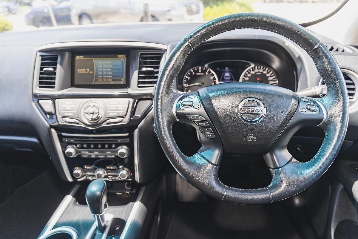 2016 Nissan Pathfinder ST R52