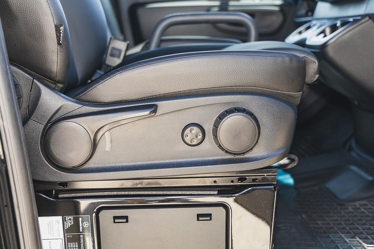 2025 Mercedes-Benz Sprinter 415 Transfer VS30 MWB