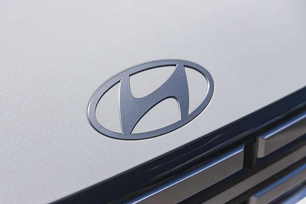 2025 Hyundai Santa Fe Hybrid MX5.V2