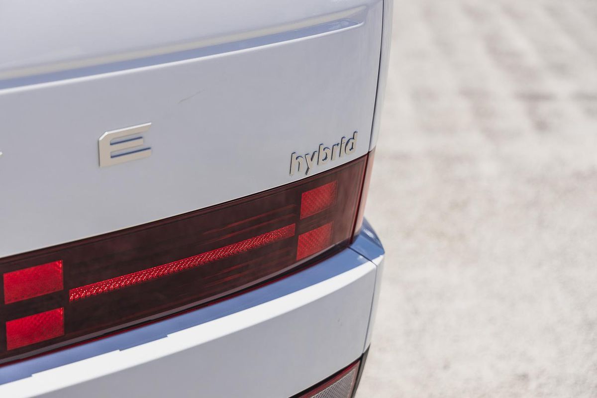 2025 Hyundai Santa Fe Hybrid MX5.V2