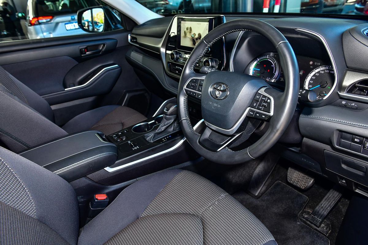 2024 Toyota KLUGER GX HYBRID AWD AXUH78R