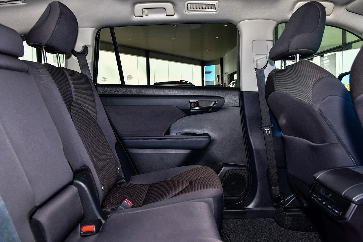 2024 Toyota KLUGER GX HYBRID AWD AXUH78R