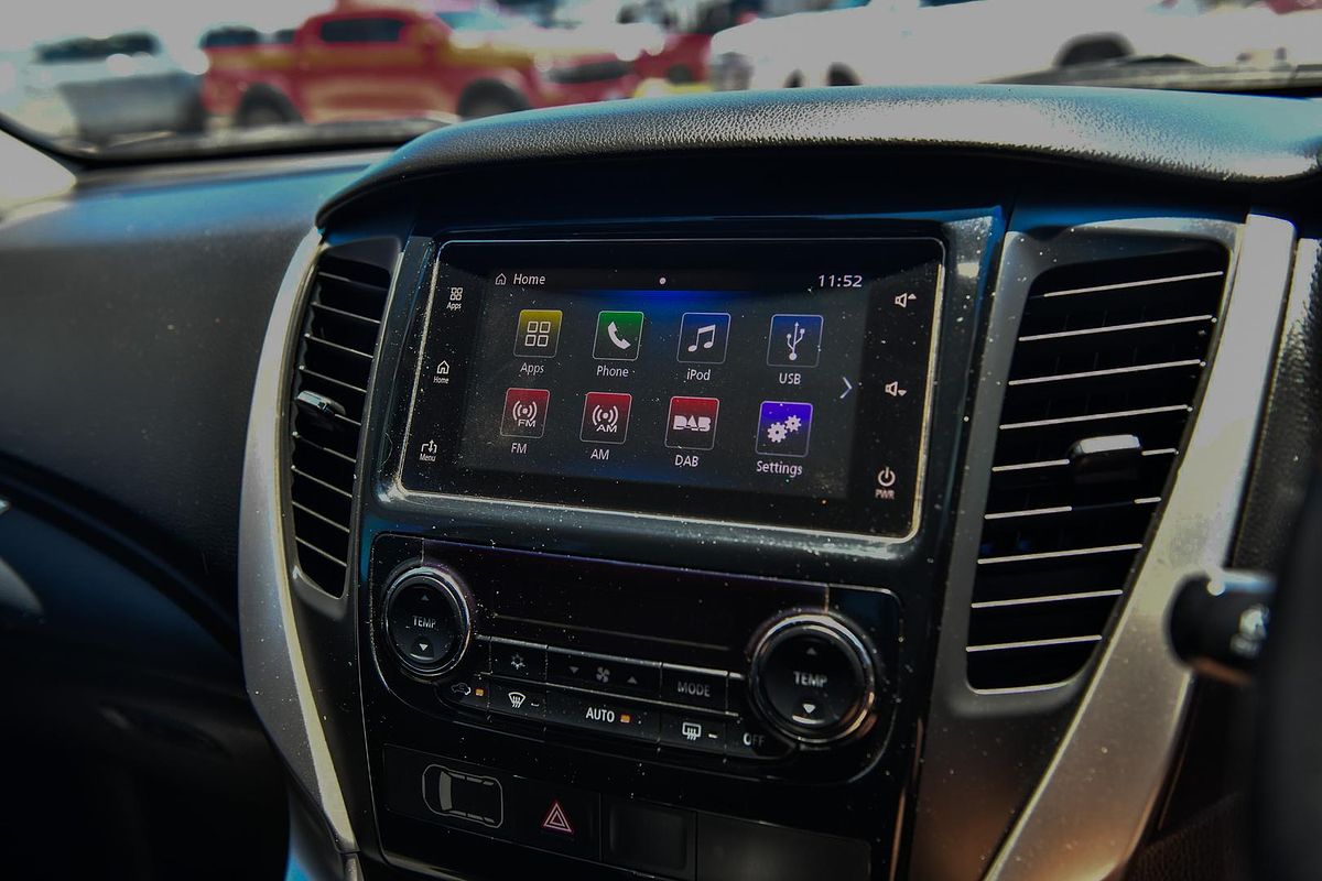 2015 Mitsubishi Pajero Sport GLS QE