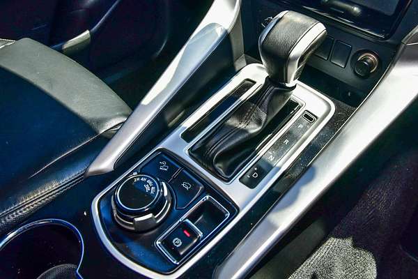 2015 Mitsubishi Pajero Sport GLS QE