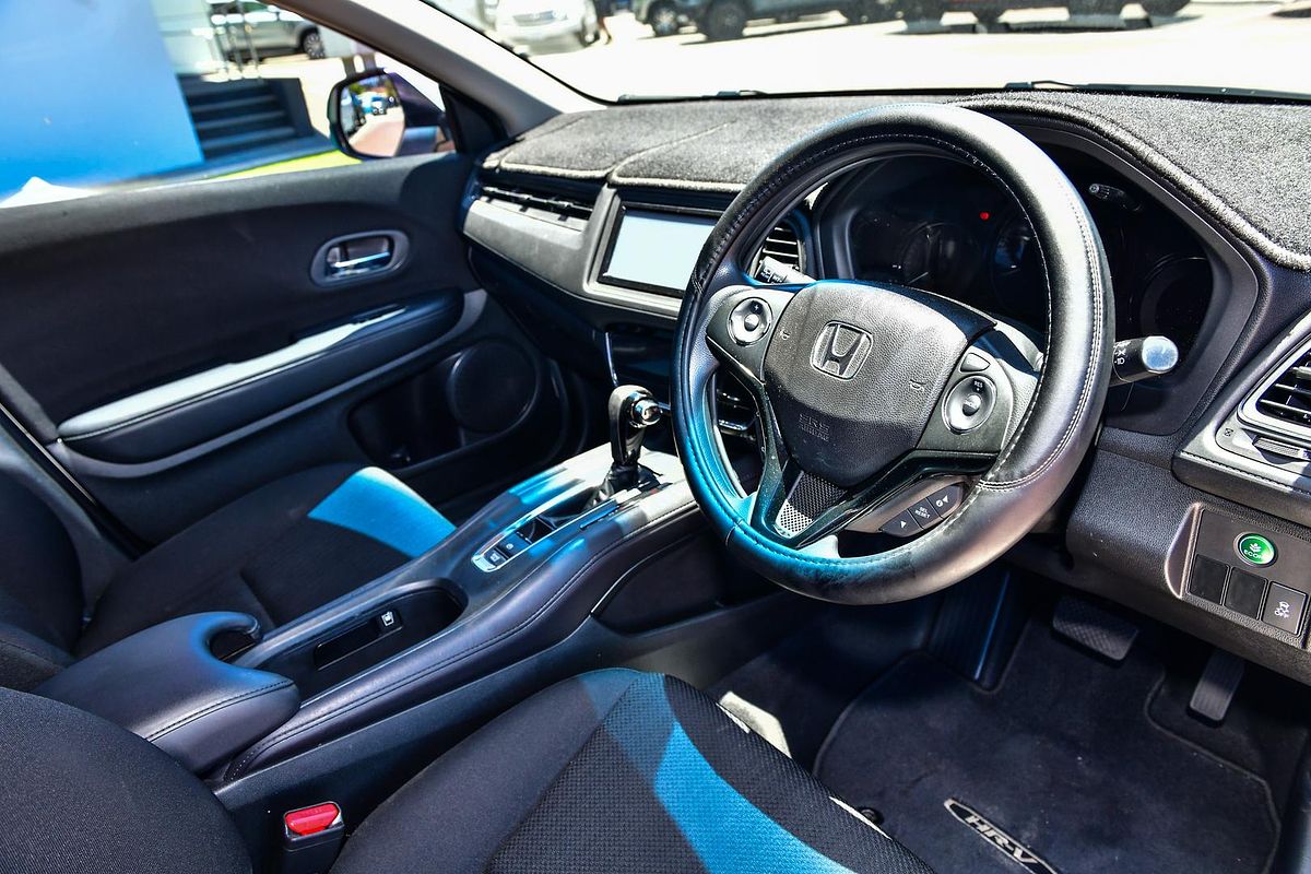 2017 Honda HR-V VTi