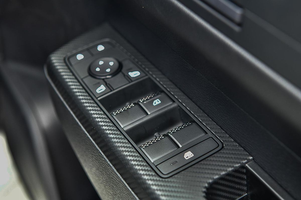 2025 Mitsubishi Triton GLX-R MV 4X4