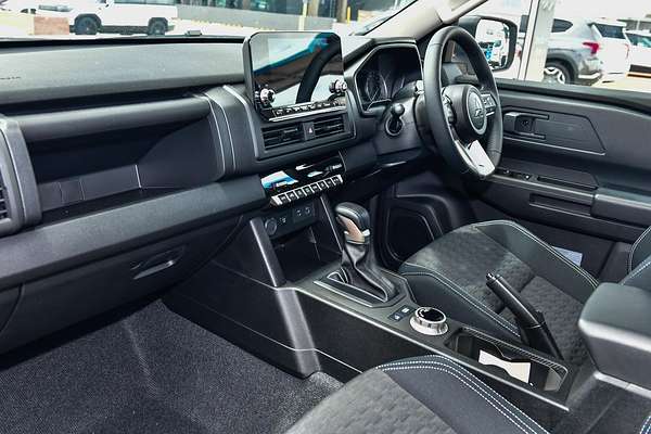 2025 Mitsubishi Triton GLX-R MV 4X4