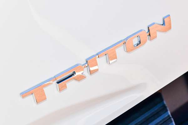 2025 Mitsubishi Triton GLX-R MV 4X4