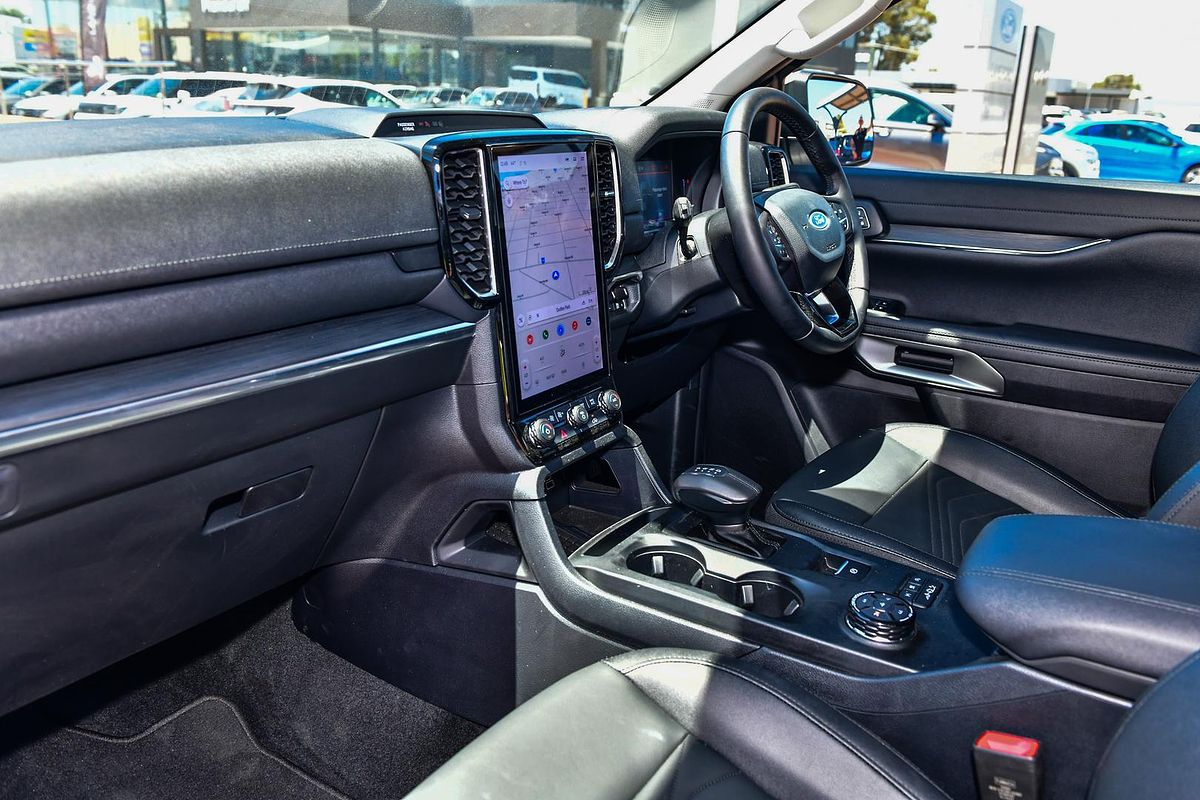 2025 Ford Everest Trend 2.0L