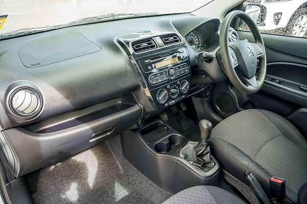 2017 Mitsubishi Mirage ES LA