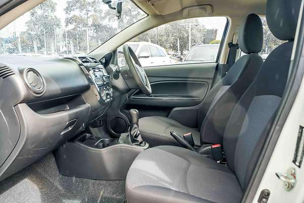 2017 Mitsubishi Mirage ES LA