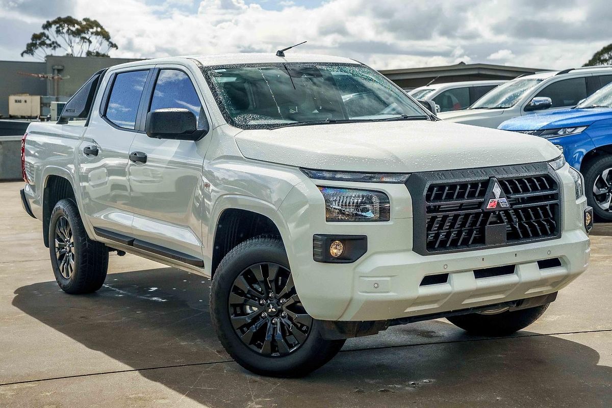 2024 Mitsubishi Triton GLX-R MV 4X4