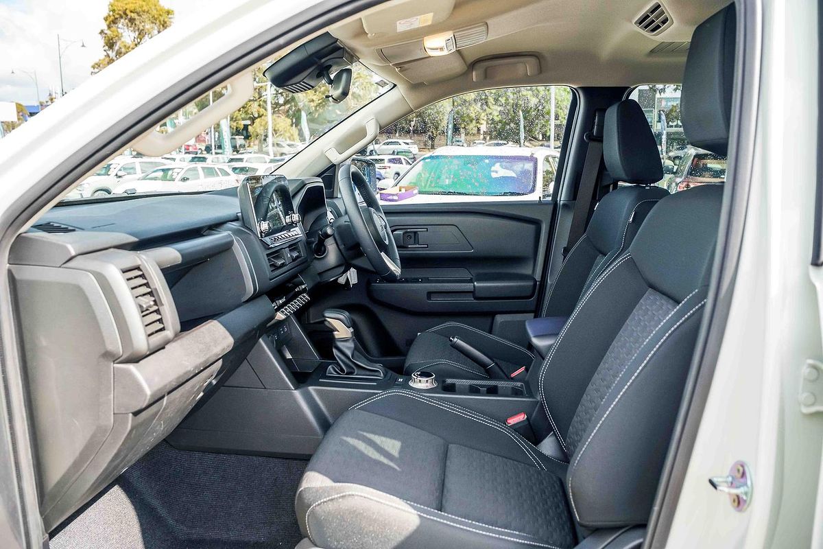 2024 Mitsubishi Triton GLX-R MV 4X4