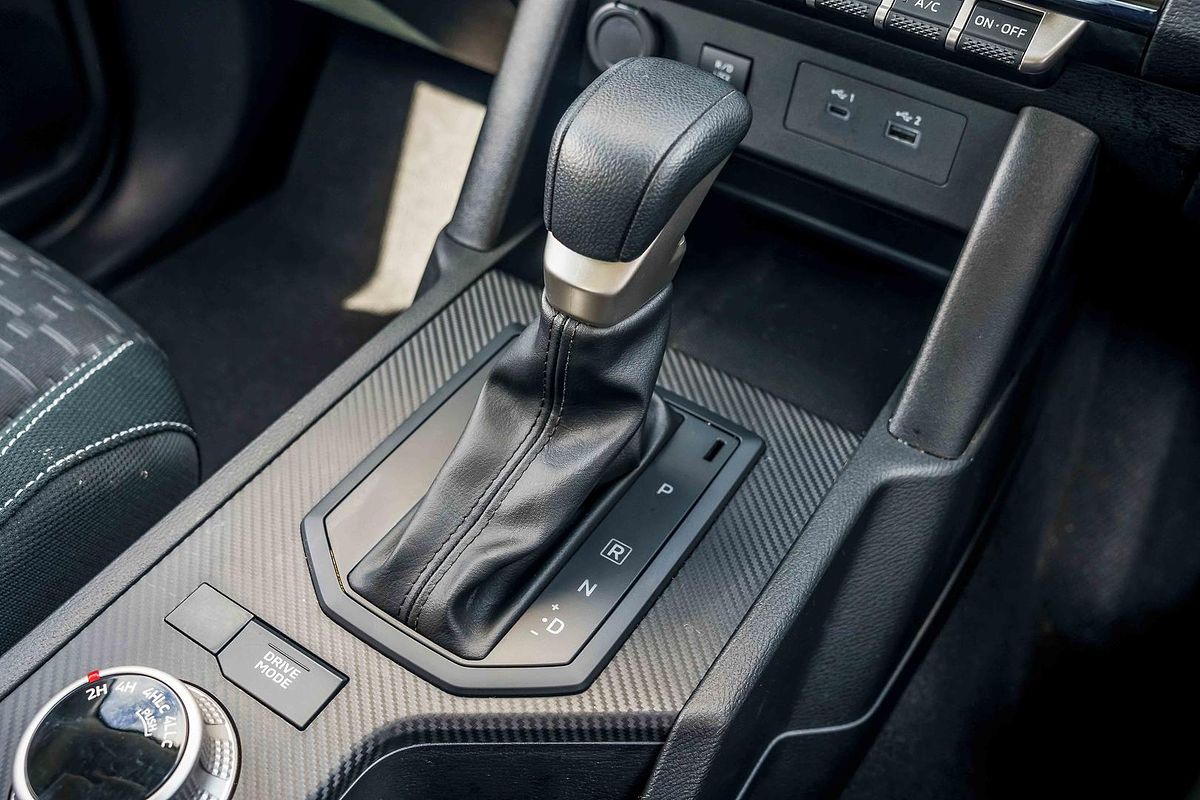 2024 Mitsubishi Triton GLX-R MV 4X4