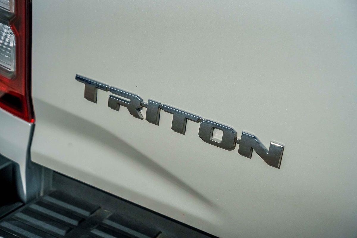 2025 Mitsubishi Triton GLS MV 4X4