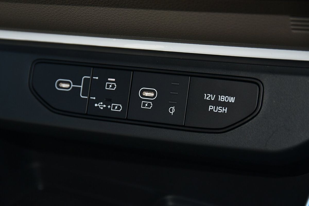 2025 Kia Carnival GT-Line KA4 PE