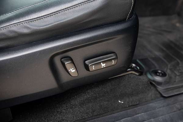 2018 Toyota Hilux SR5 GUN126R 4X4