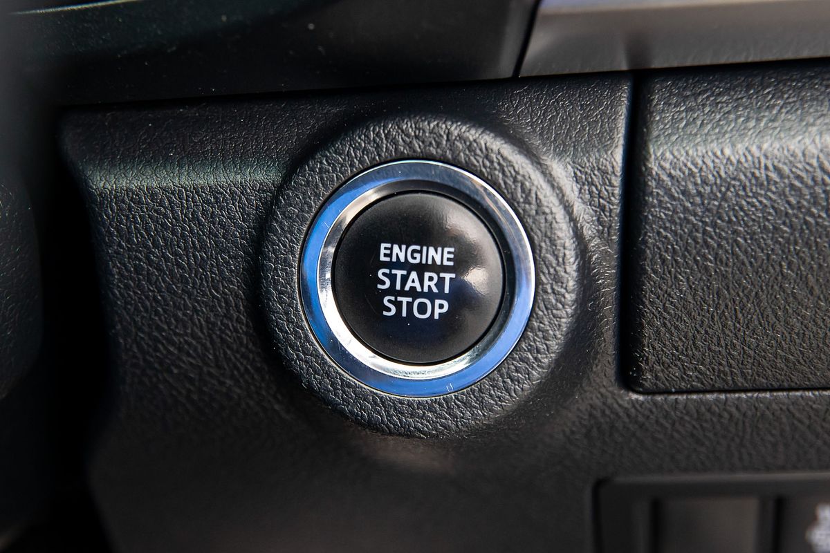 2018 Toyota Hilux SR5 GUN126R 4X4