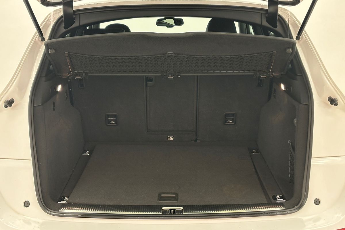 2014 Audi SQ5 TDI 8R