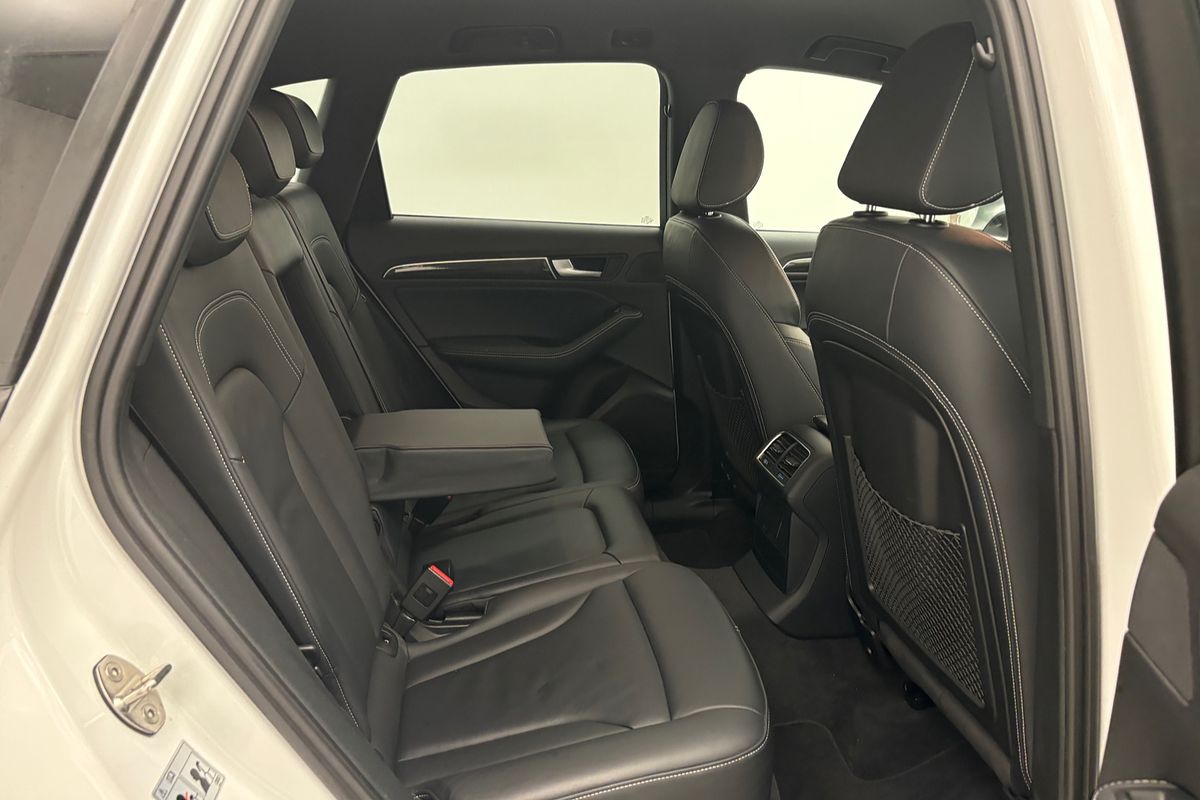 2014 Audi SQ5 TDI 8R