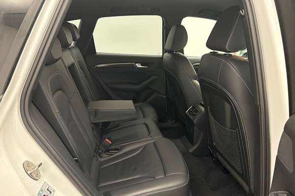 2014 Audi SQ5 TDI 8R