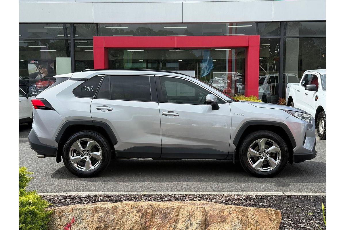 2020 Toyota RAV4 GXL AXAH52R