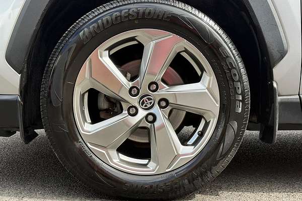 2020 Toyota RAV4 GXL AXAH52R