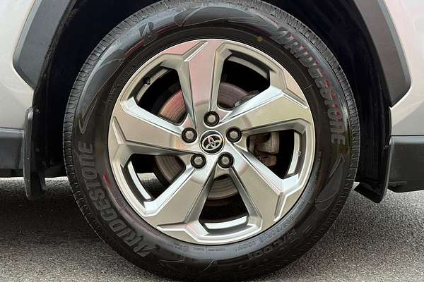 2020 Toyota RAV4 GXL AXAH52R