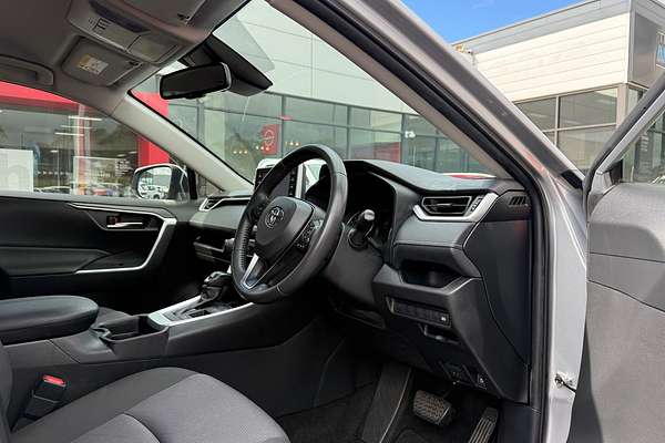 2020 Toyota RAV4 GXL AXAH52R