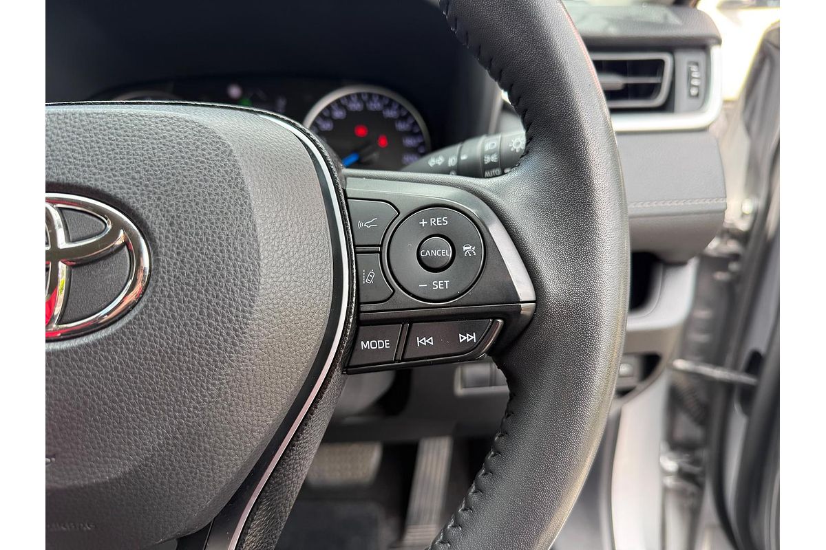 2020 Toyota RAV4 GXL AXAH52R