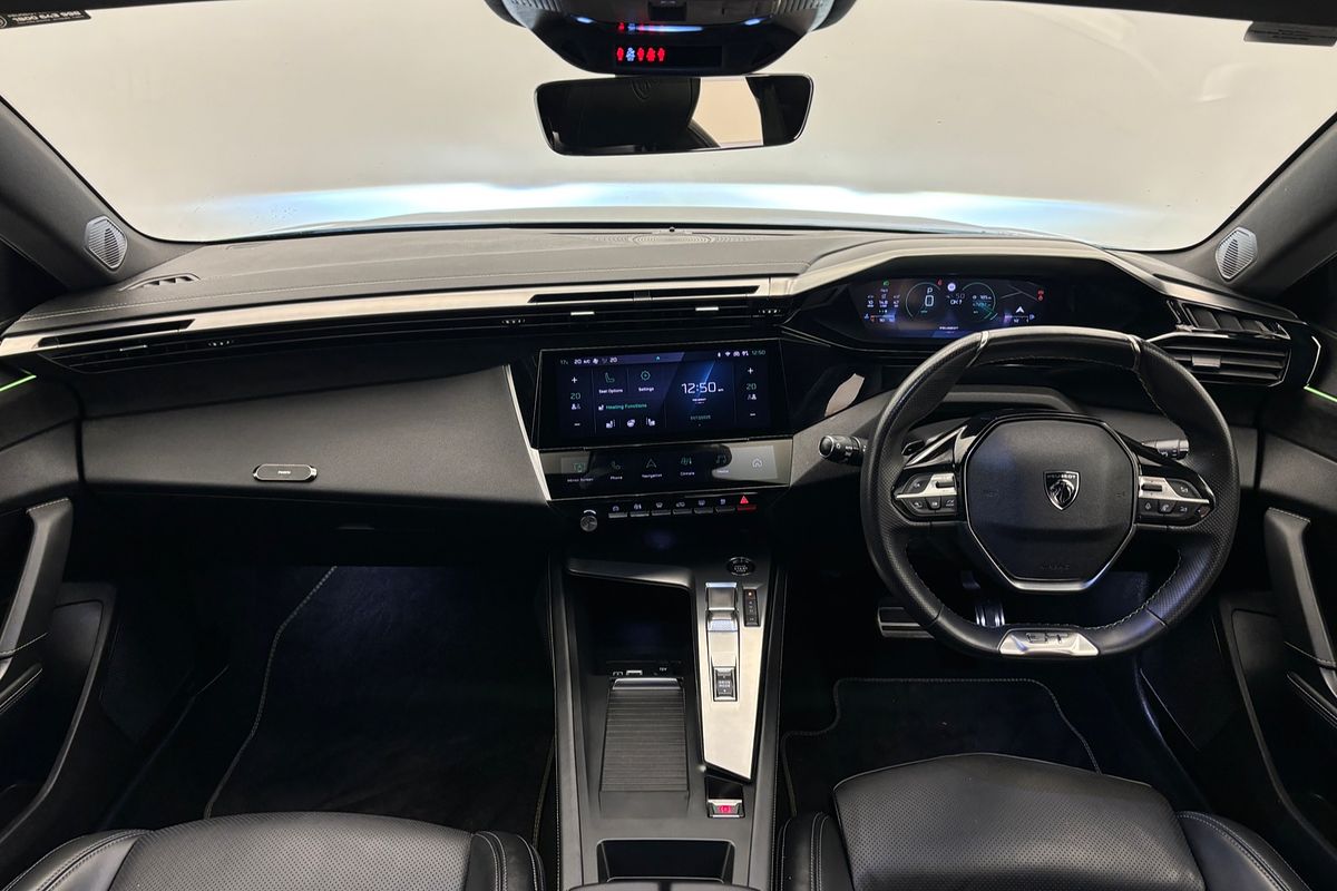 2021 Peugeot 308 GT P84