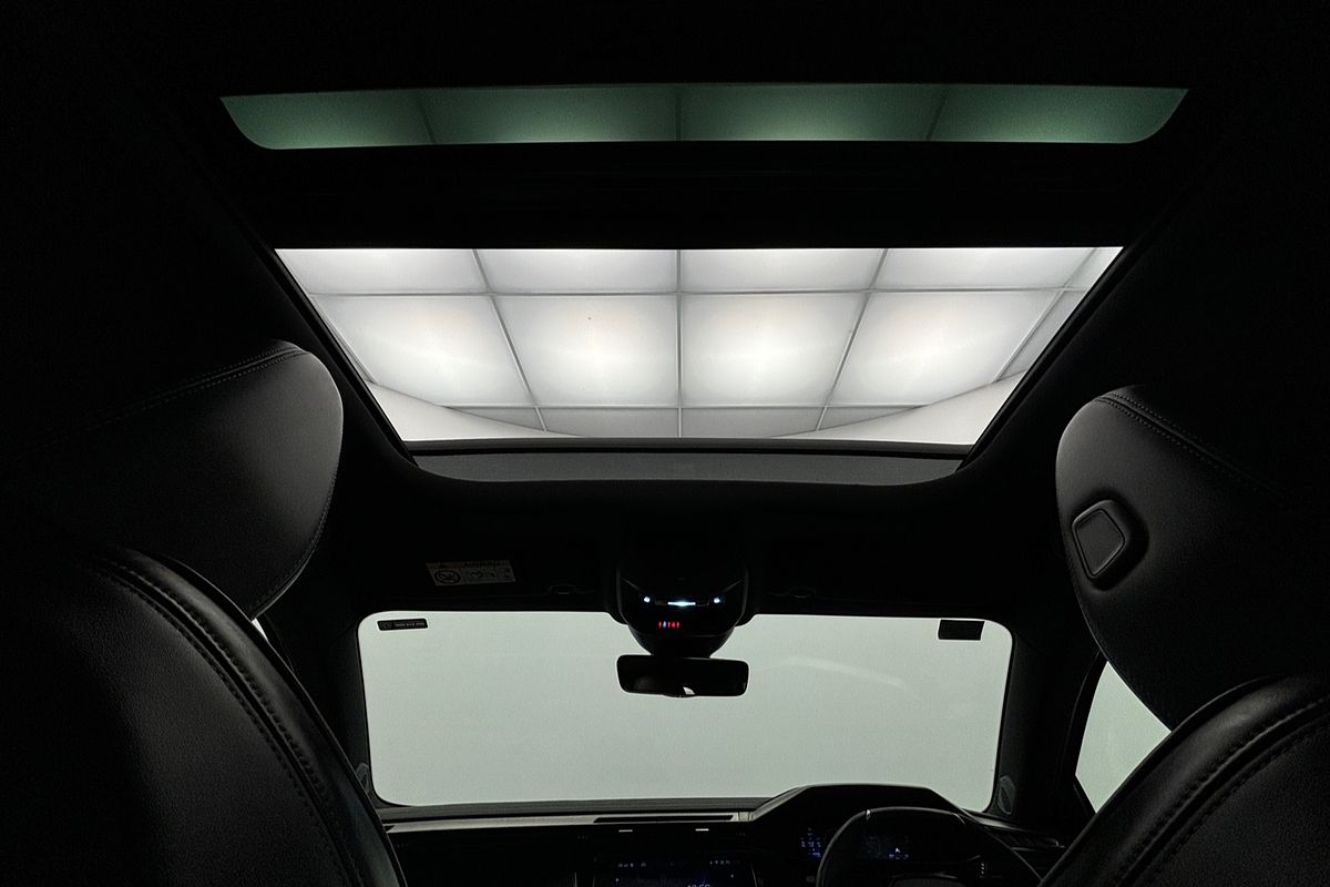 2021 Peugeot 308 GT P84