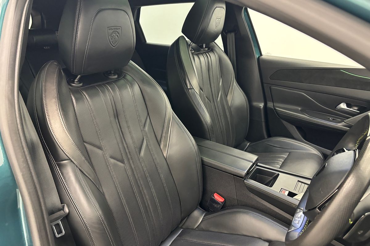 2021 Peugeot 308 GT P84