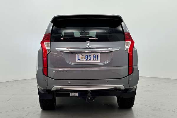 2017 Mitsubishi Pajero Sport GLS QE