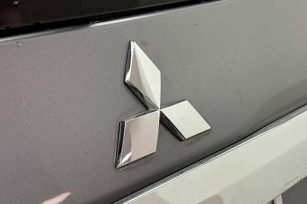 2017 Mitsubishi Pajero Sport GLS QE