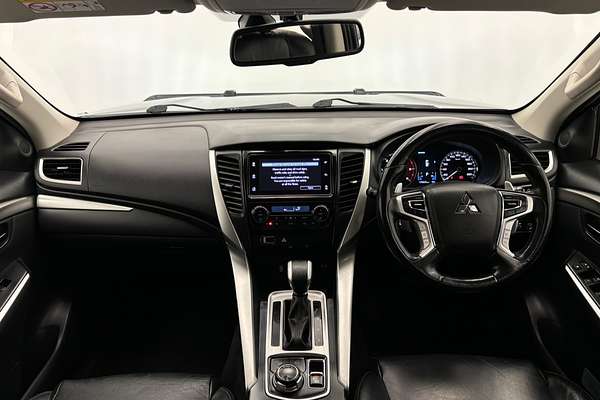 2017 Mitsubishi Pajero Sport GLS QE