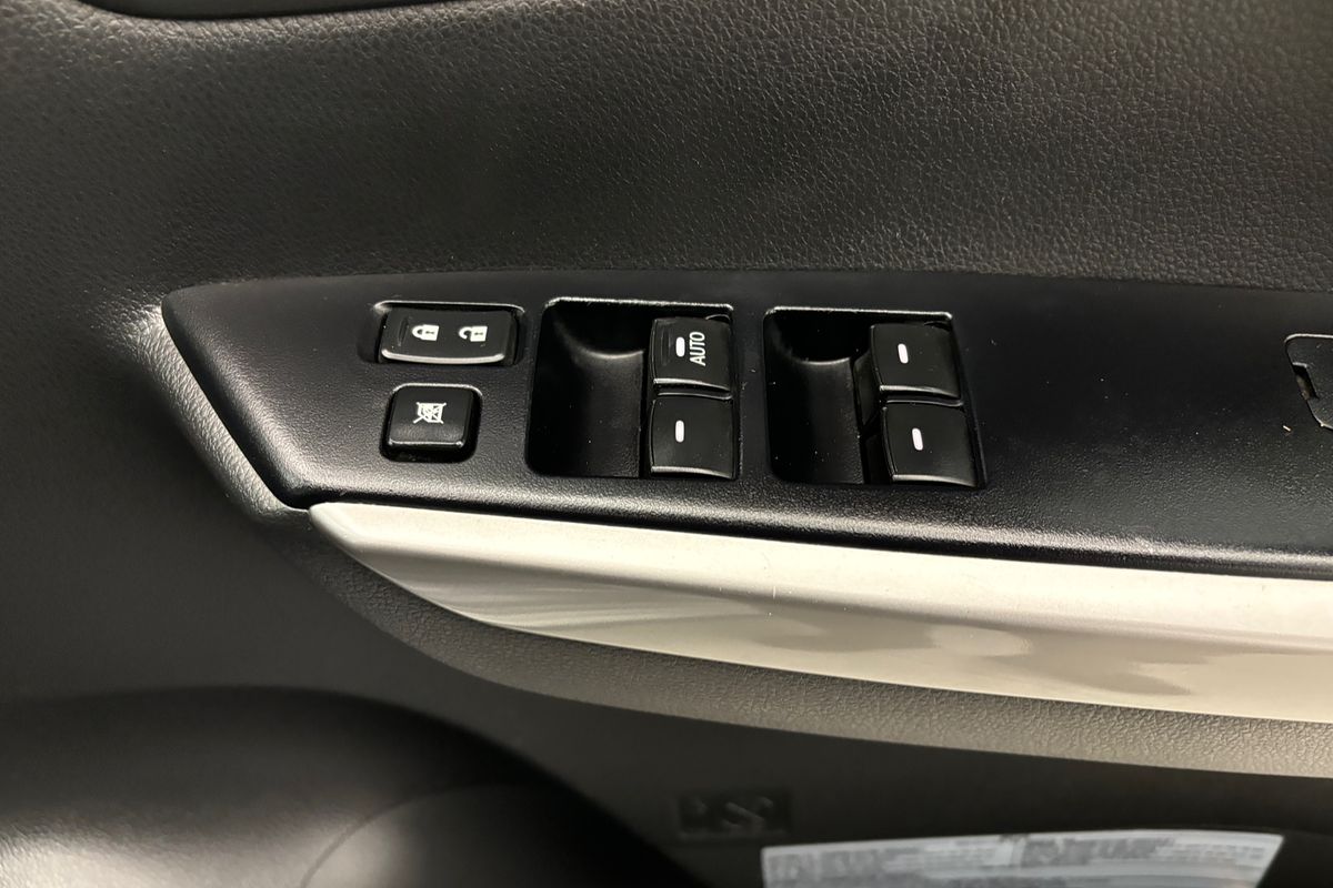 2017 Mitsubishi Pajero Sport GLS QE