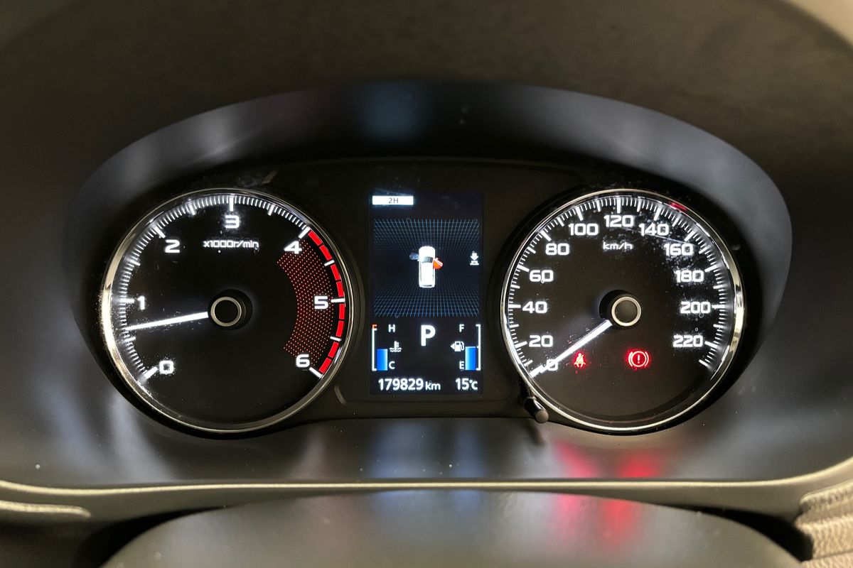 2017 Mitsubishi Pajero Sport GLS QE