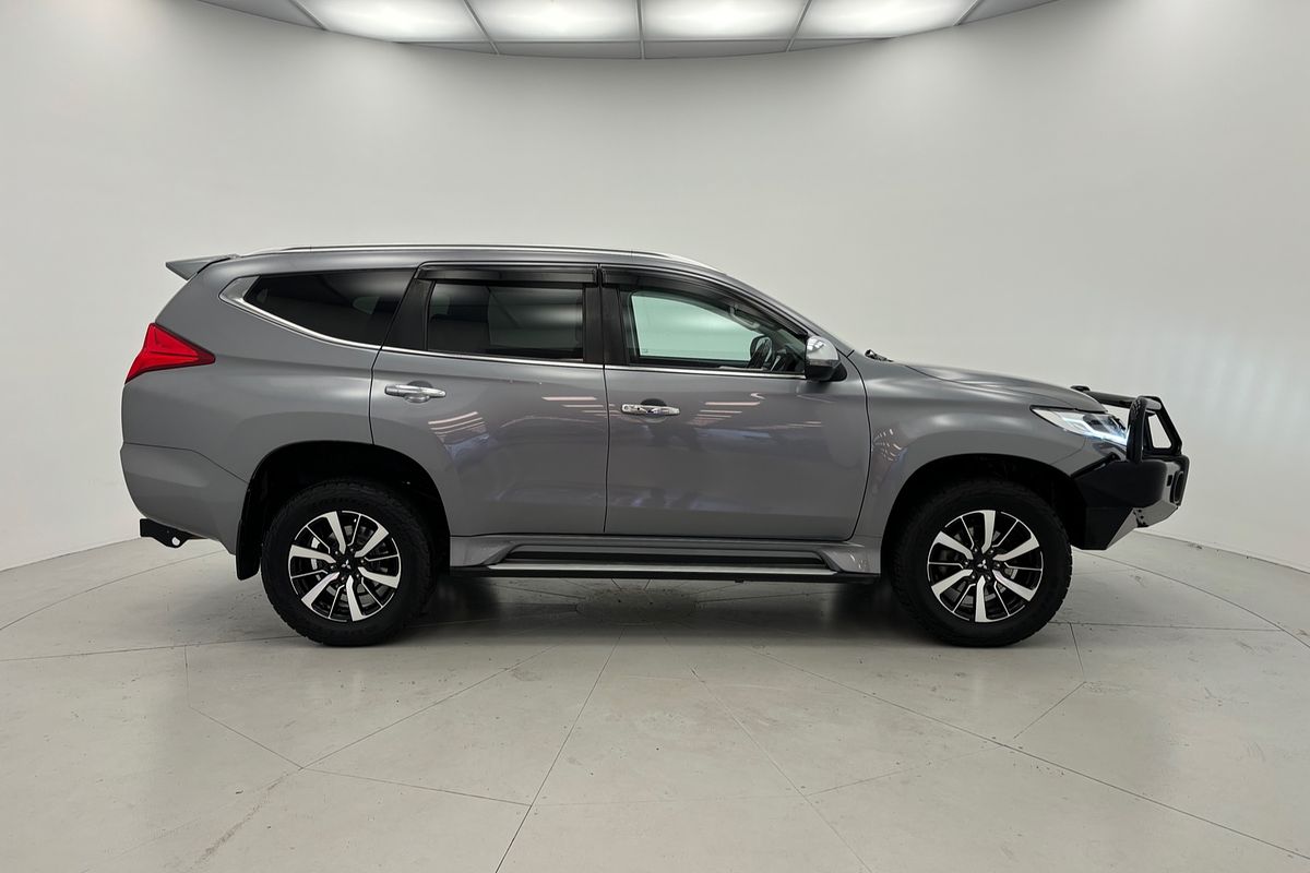 2017 Mitsubishi Pajero Sport GLS QE