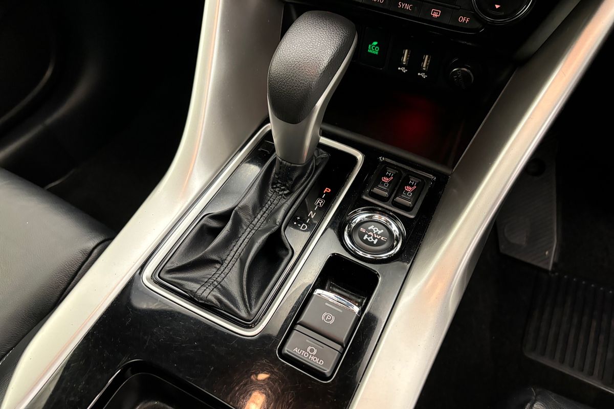 2024 Mitsubishi Eclipse Cross Exceed YB